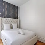 Cardinet - Chic & Near Parc Monceau 8p Apartment