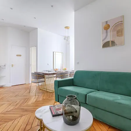 Cardinet - Chic & Near Parc Monceau 8p